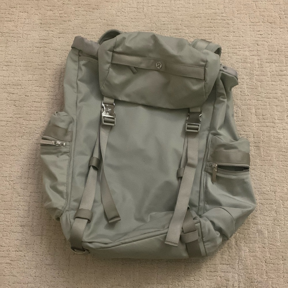 Lululemon Wanderlust Backpack 25L